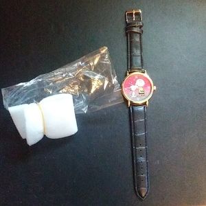 Charlie Brown and Snoopy watch brand new